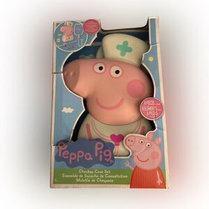 Nwt* Peppa Pig Checkup Case Set-has damage to box but not to toy